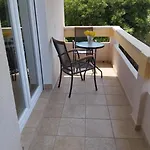 Apartament Tina *