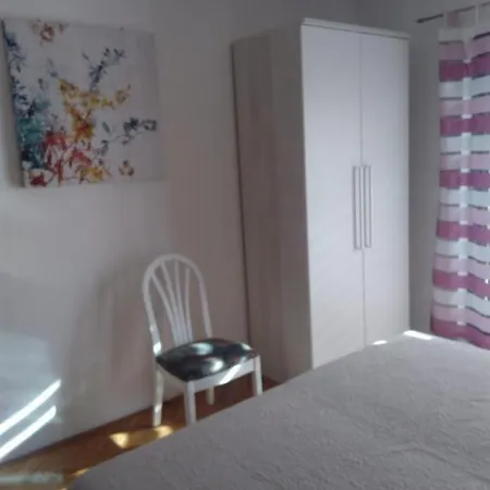 Apartment Tina Pag Town