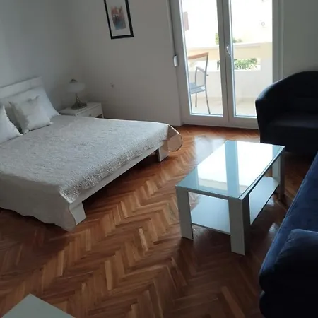 Appartement Tina *