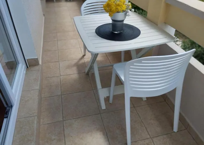 Tina Appartement Pag Town